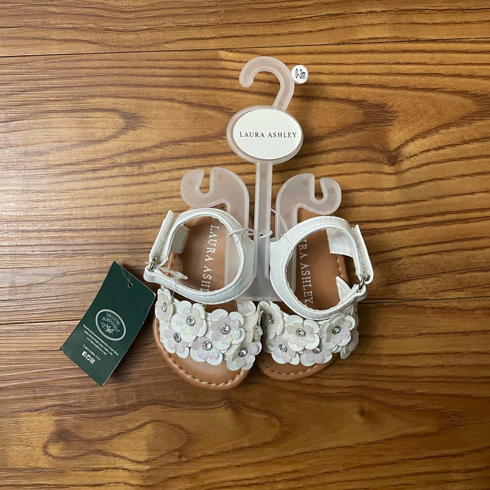 Laura Ashley Baby Girl White Flower Sandal